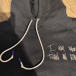 Nike Lebrun James More than an athlete sweatshirt